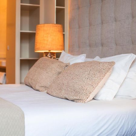 Paraiso Garden Suite--- Spacious & Downtown Porto Ngoại thất bức ảnh